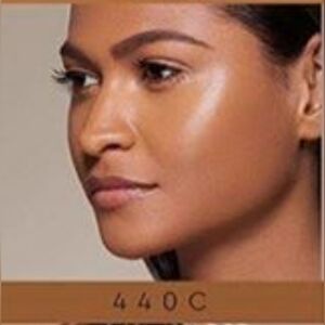 Antastasia Long-Wear Luminous Foundation in Tan #440C